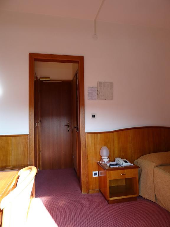 Hotel Roma Cividale del Friuli Rom bilde