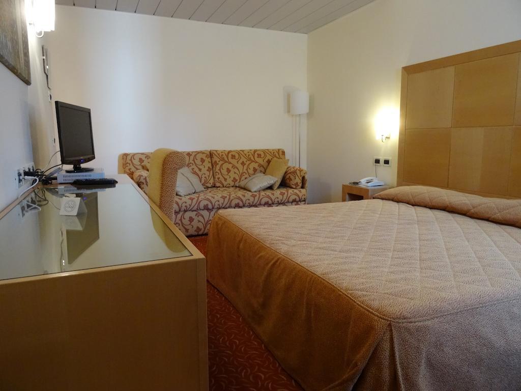 Hotel Roma Cividale del Friuli Rom bilde