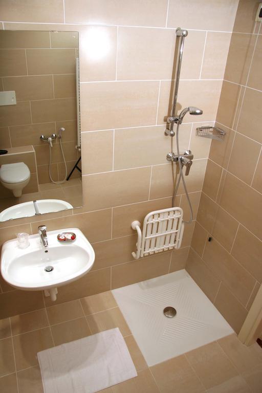 Hotel Roma Cividale del Friuli Rom bilde